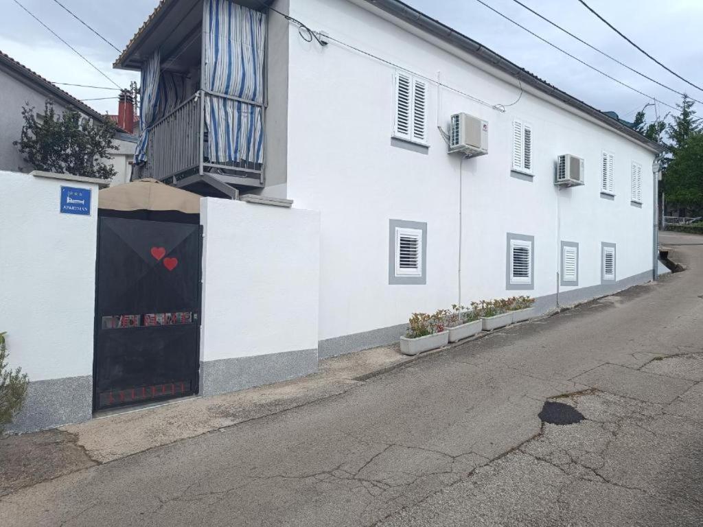 Studio Linda Cavle Exterior photo